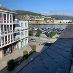En El Centro De Viveiro Apartmán *
